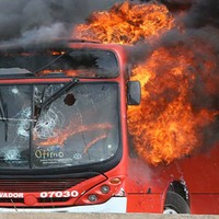 Ônibus Queimado